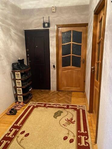 xacmazda satilan evler: Bakı, 4 otaqlı, Köhnə tikili, m. İnşaatçılar, 100 kv. m — 11