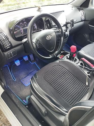 bmw e39 manitor: Hyundai i30: 1.6 l | 2010 il Hetçbek — 8