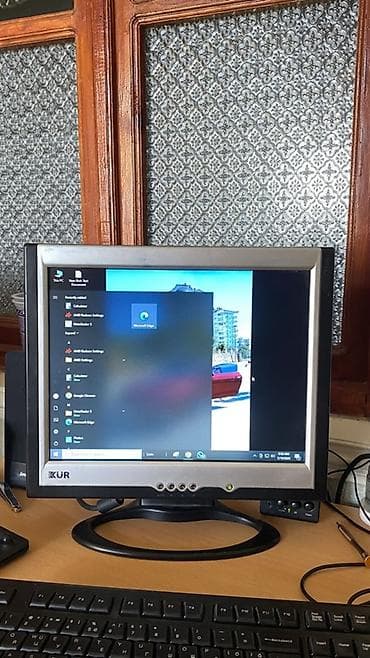 asus manitor: Kür Lcd 15" monitor heçbir problemi yoxdur. Vga çıxışlıdır. Gündəlik — 2