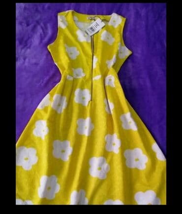 Don 38. 40 42 razmer. Dəst geyim 36 razmer. Hər biri 20 azn