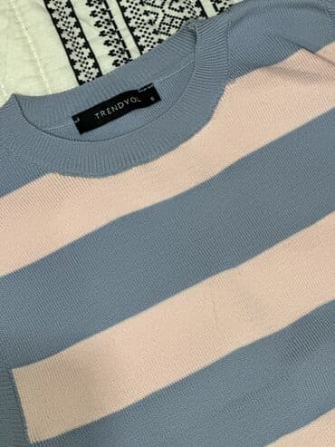 женские кофты трансформеры: Trendyoldan alınıb. Yeni kimidir. S razmerdir — 1