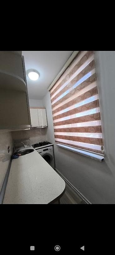 ev: 11ci mk 1in 2ye düzəlmə ev kira verilir içi əşyalı evdi 380 AZN 5in — 9