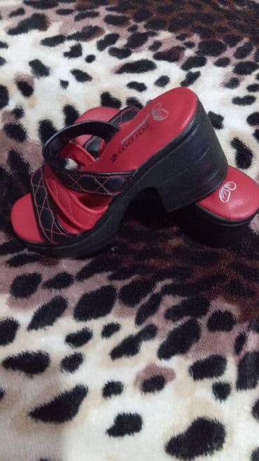 Угги: Размер: 36, цвет - Красный, Новый — 2