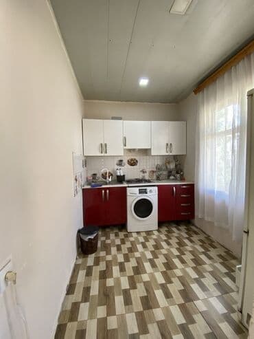 sumqayıt 1 otaqlı evlər: 3 otaqlı, 2 kv. m — 5