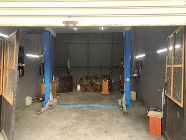 Box tam temirlidir. Her bir şeraiti var. Padyomnik işlek veziyyetde ve lalafo.az -da Box tam temirlidir. Her bir şeraiti var. Padyomnik işlek veziyyetde ve