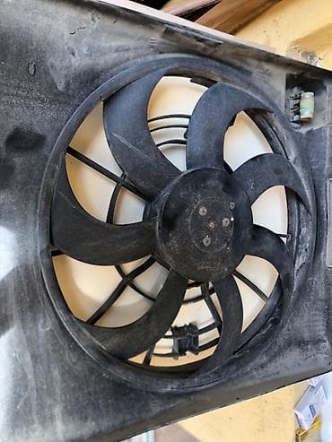 fan: Hyundai İx35, 2010 il, Orijinal, İşlənmiş — 2