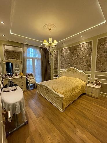 narimanov: 🇦🇿 Azərbaycan dili 🏡 Nərimanov Heykəli ilə üzbəüz, Dominos Pizza — 2