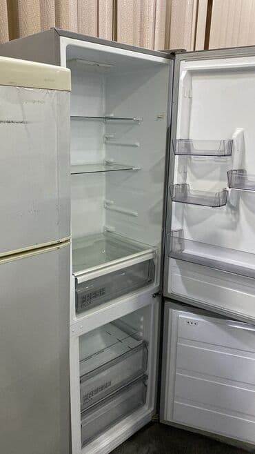 midea az: İşlənmiş 2 qapılı Midea Soyuducu Satılır, rəng - Gümüşü — 2