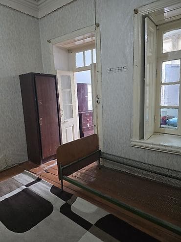 anaskinde heyet evleri: Kirayə verilən ayrıca otaq - Klassik üslubda, hündür tavanlı, geniş — 5