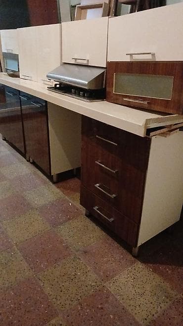 ağ stol: Mətbəx mebeli dəsti mebel olcusu 2.75.ustu mermer ustunde — 5