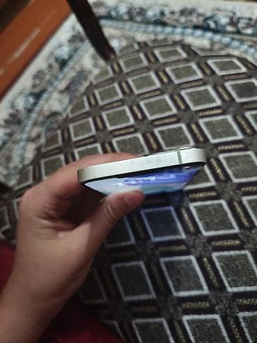 iphone x batarya: IPhone 13 — 5