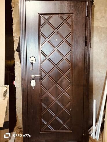 sehf qapi: *gülü1* Seyf Qapı *300Azn* (ölçü : 205/90) Sökülü vəziyyətdədir — 1