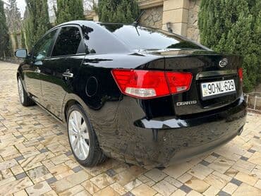 Kia: Kia Cerato: 1.6 l | 2011 il Sedan — 6