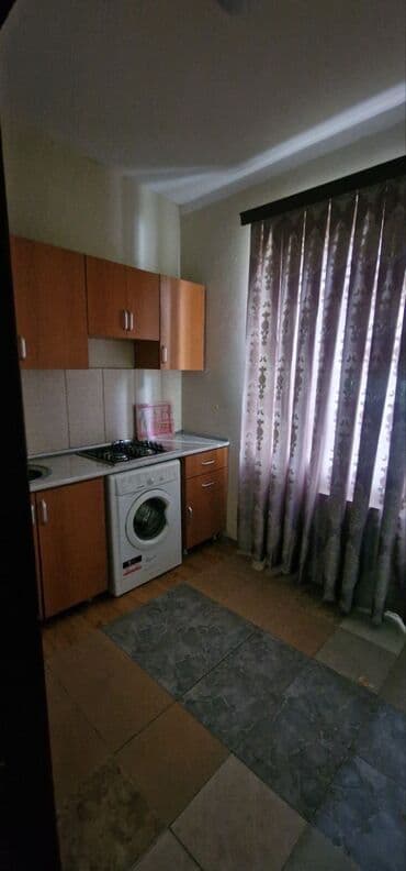 binə qəsəbəsində ev: 70 kv. m, 3 otaqlı, Kombi, Qaz, İşıq — 4