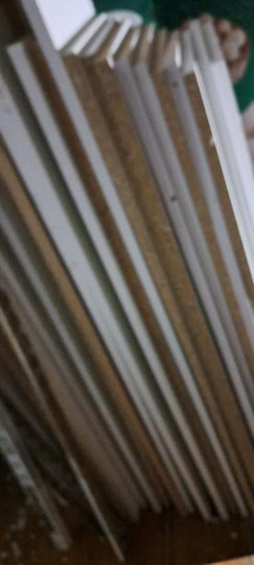 Оборудование для мойки: Mağaza üçün vitrin polkalar şkaflar şüşeli polka oturan stul qabaq — 2