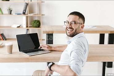 SMM menecerlər: SMM menecer tələb olunur — 4