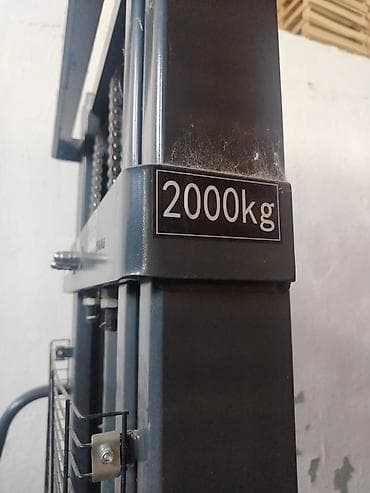 Yenidir, və onun heç bir problemi yoxdur. 2 ton qaldıra bilir. 10–15 — 4