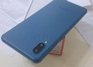 iphone 4 satilir: Samsung Galaxy A02, 32 GB, rəng - Göy, Zəmanət, Düyməli, Sensor — 4