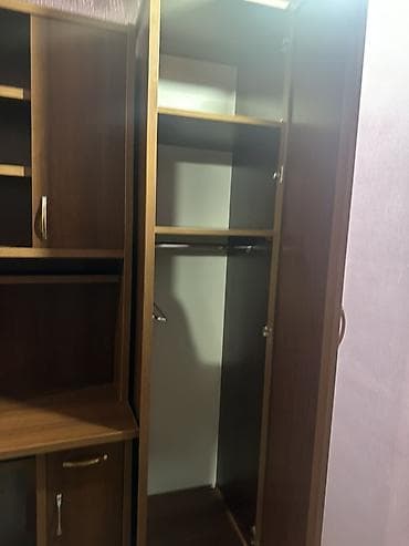 usdular: Komplekt: İş masası + qarderob dolabı (güzgülü) - Material: ağac — 4