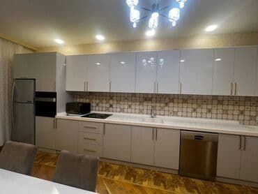 7 ci mikrorayon yeni tikili: Təcili Kirayə mənzil!! Xətai.r Neftçilər Xəstaxanasının yanında Halal — 7