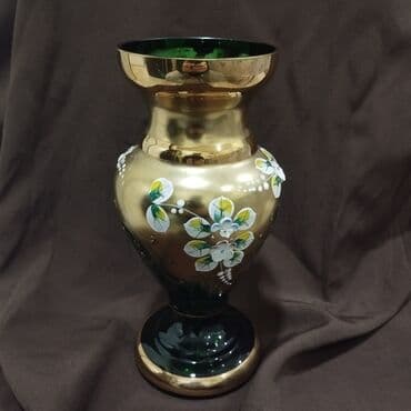 Bir vaza, Bogem şüşəsi lalafo.az -da Bir vaza, Bogem şüşəsi