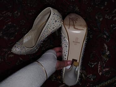 MeShure brendi qadın ayaqqabısı – parıldayan daşlarla bəzədilmiş