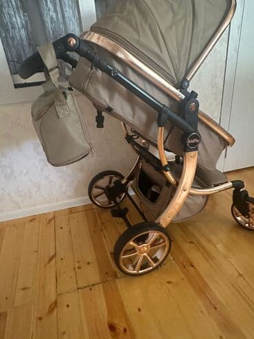 Mercedes-Benz: Klassik gəzinti arabası, Kidilo — 2