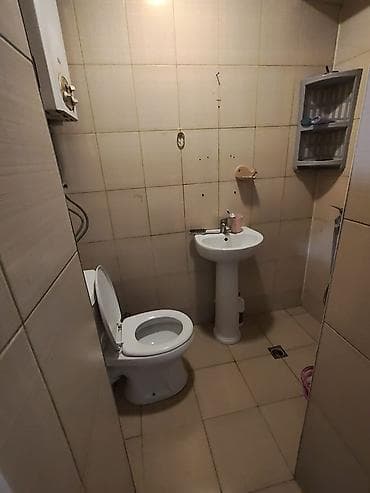Продажа домов: Bileceride abideye yaxin 2 otaqli heyet evi kiraye verilir heyet — 2