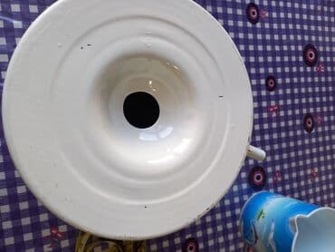 qab qaşiq: Qədimi sovet istehsalı .Yeni .2 li aşsünli şəkildə oldugu kimi.Aşsüzə — 5