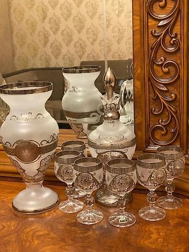 həri stəkanları: Klassik üslubda dekorativ şüşə və porselen dəstləri. HER BIRI 50 M 1) — 7