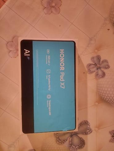 atouch tablet: HONOR Pad X7 (8.7") Salam Planşet əla vəziyyətdədir 1 ay olar alınıb — 7