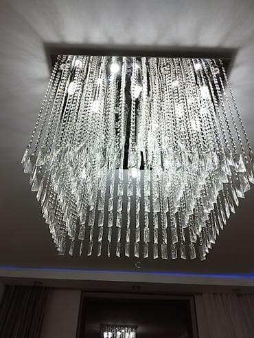 north face azerbaijan: Kuştur razmeri 70 70 sm Alınıb 600 azn — 2