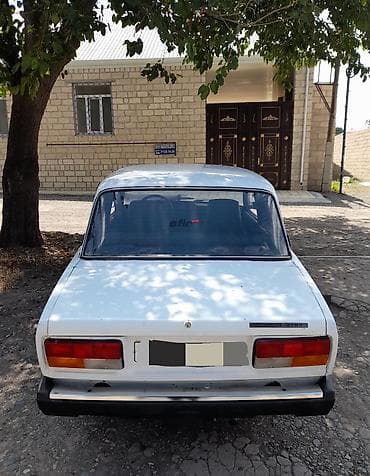 vaz 2107 abilsofka: Salam kreditlede satilir 1100ilkin 10ay 300manat. Mator most yaxsi — 6