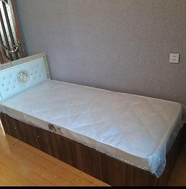 Versage carpayi fabrik istehsalidir. Krem ceviz Krem rengleri var