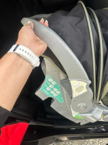 maşın ucun uşaq oturacağı: Safety 1st markalı, qara və boz rəngli uşaq avtomobil oturacağı — 4