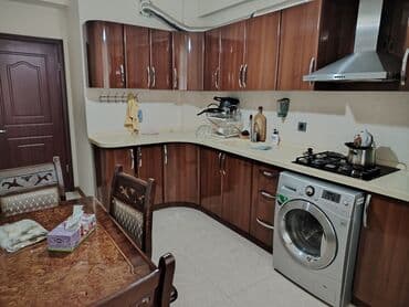 xudu məmmədov küçəsi: Salam. Səbail Rayon 20 ci sahədə jurnalist binasında 17 ci mərtəbənin — 9