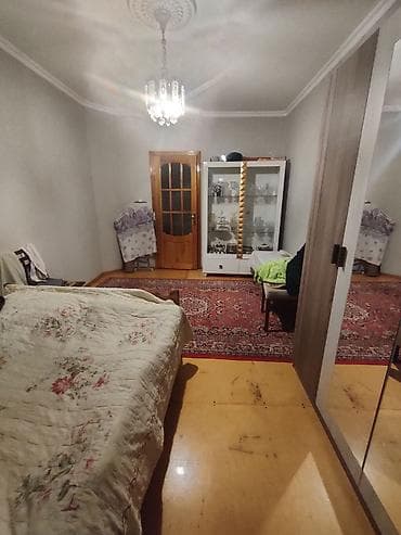 yeni guneslide satilan evler: Yeni Günəşli AB massiv 121 9/9 3 otaq ev satilir yaxinliqda məktəb — 7