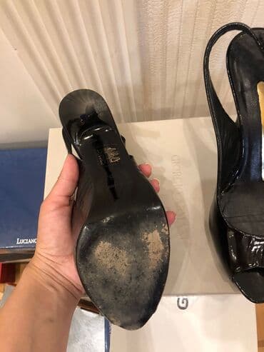 босоножки 27 размера: Размер: 35.5, цвет - Черный, Б/у — 7