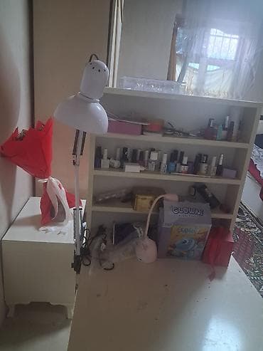 isdol usdul: Düz masa, Siyirməli, Polkalı, Laminat — 1