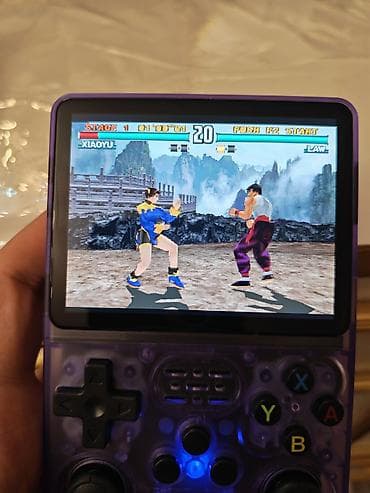 Digər oyun və konsollar: Əla vəziyyətdədir. 1-2 dəfə işlədilib. İçərisində oyunlar doludu. 64 — 2