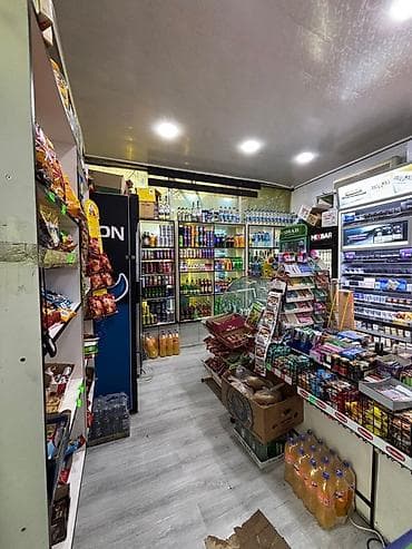xacmaz heyvan bazari: Mini-market vitrin və avadanlıqları ilə birlikdə Təsvir: - Tam — 1