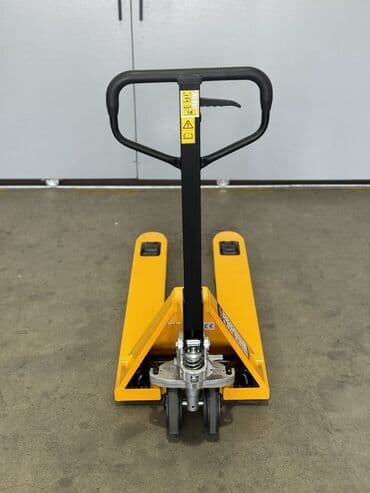 ремонт автокранов: Transpalet 2.5 ton bütün marka transpalet təmiri yerində təmir var — 1