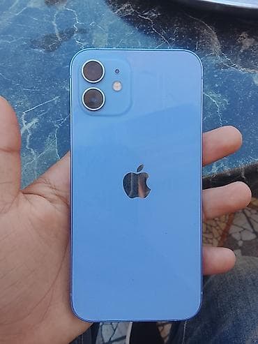 mercedes mikro: IPhone 12, Mavi, Face ID — 3