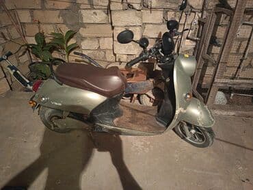 купить мопед в баку: Skuter – klassik dizaynlı şəhər modeli Xüsusiyyətlər: - Gövdə rəngi — 3