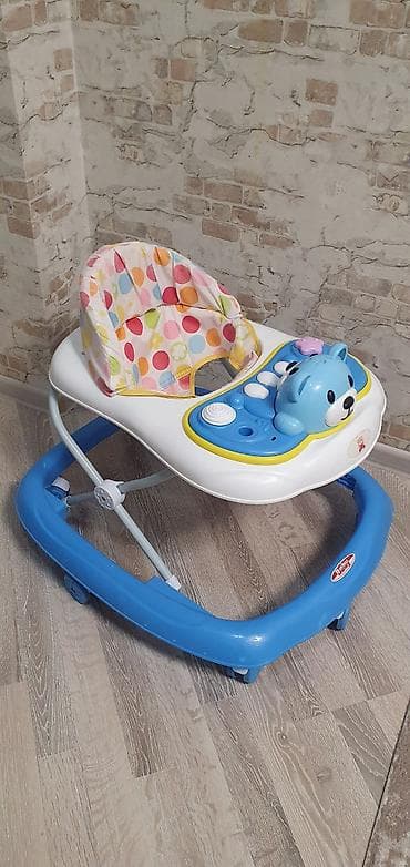 Uşaq gəzdirəci – “Baby Baby” markası - Rəng: mavi-ağ, rəngarəng