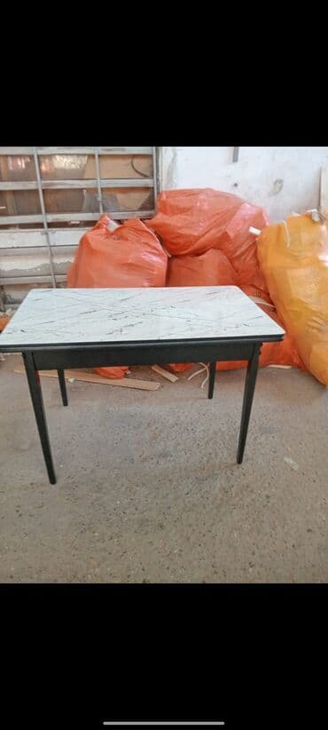 Столы: Журнальный стол, Новый, Нераскладной, Квадратный стол — 1