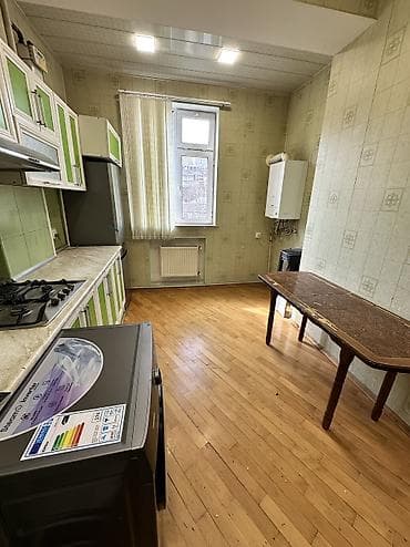 samaxinkada ev alqi satqisi: 2 otaqlı, 60 kv. m — 10