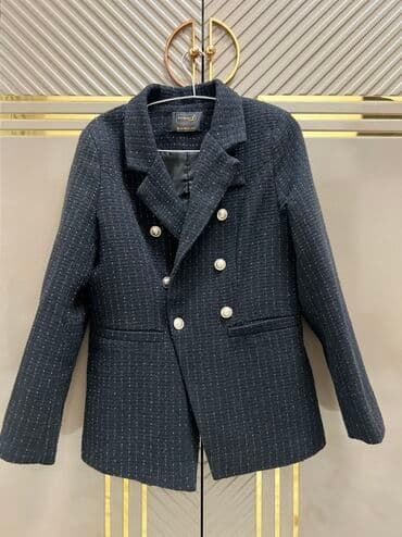kisi pencekleri: Qadın üçün şık blezer - Rəng: tünd lacivərt/qaraya yaxın - Parça — 1