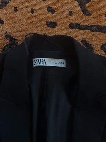 tek pencek: ZARA qadın blazeri 189azn alinib S-M razmere olacaq - Rəng: qara - — 2