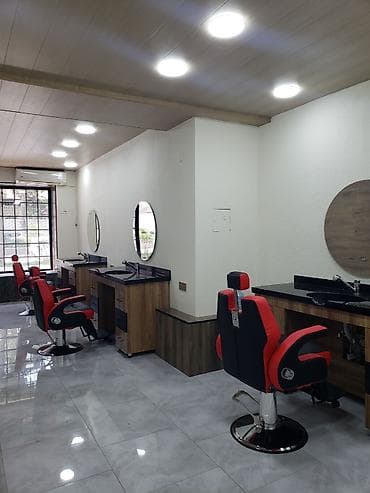 İş: Merdekanda stansiyada kiraye berberxana veya gozellik Salonu arendaya — 3